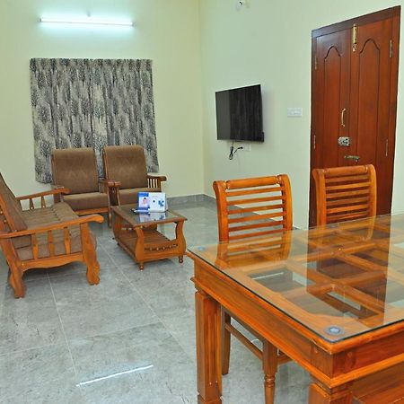 Live Inn Jp Nagar Tiruchirappalli Eksteriør billede